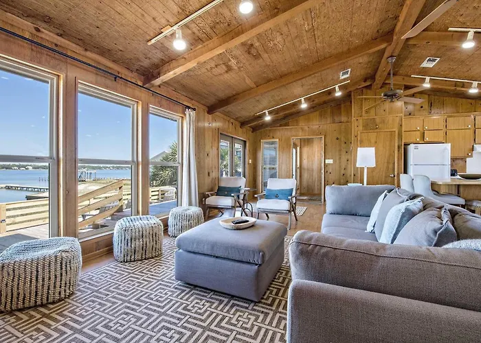 Breezy Holiday home